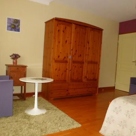 Bed and breakfast Chambres D'hotes L'acacia Perigne
